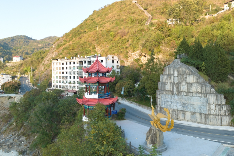 郧西夹河关-3