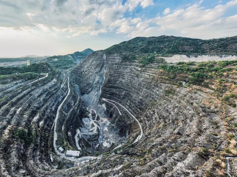 黄石国家矿山公园航拍-1