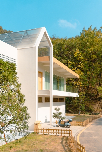 银杏林里的度假时光-4